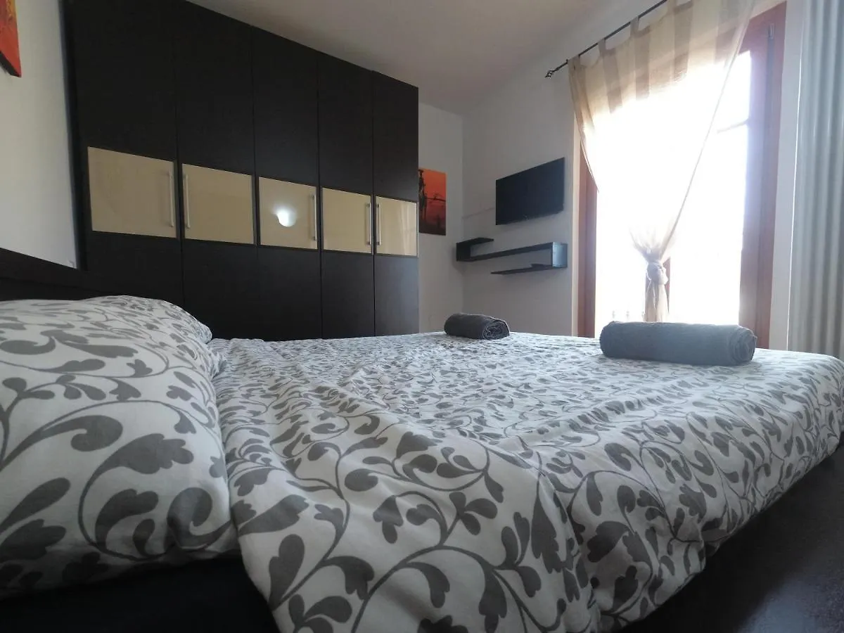 Blu & Green Appartment Manerba del Garda 0*,