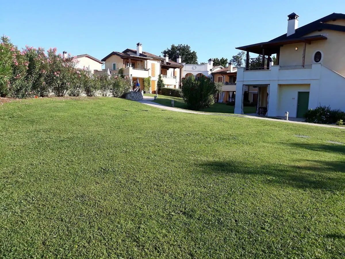 Blu & Green Appartment Manerba del Garda
